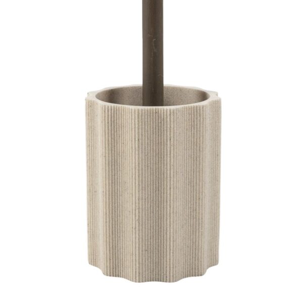 Escobillero moderno y funcional para baño, con elegante acabado arena‑beige y líneas minimalistas
